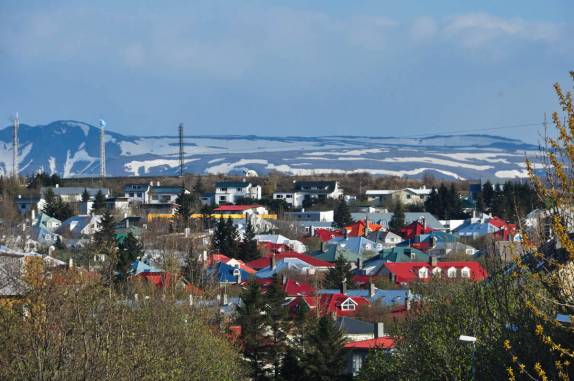 Os telhados coloridos de Reykjavik, a capital da Islândia